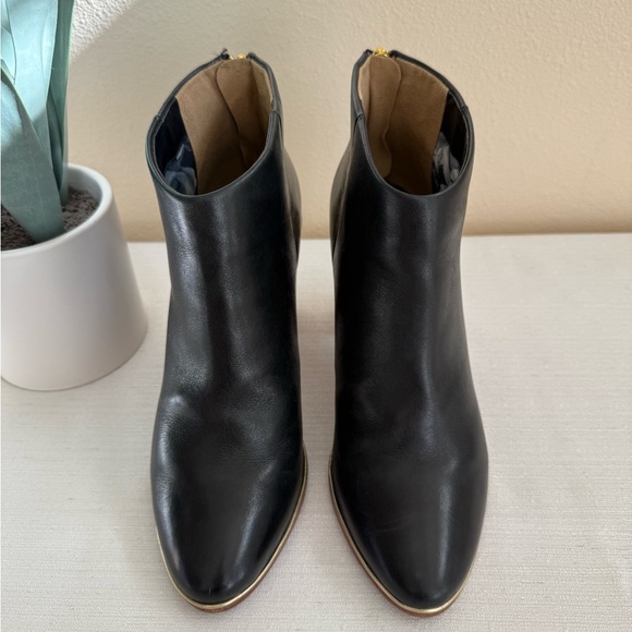 Ted Baker Black Leather Ankle Booties with Brown Heel - Picture 2 of 13
